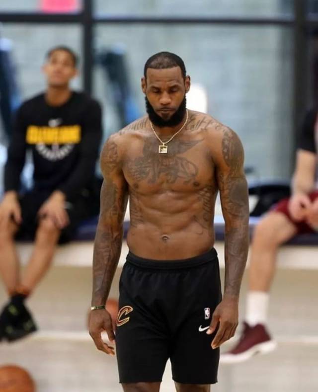 牵制中卫 牵制中卫