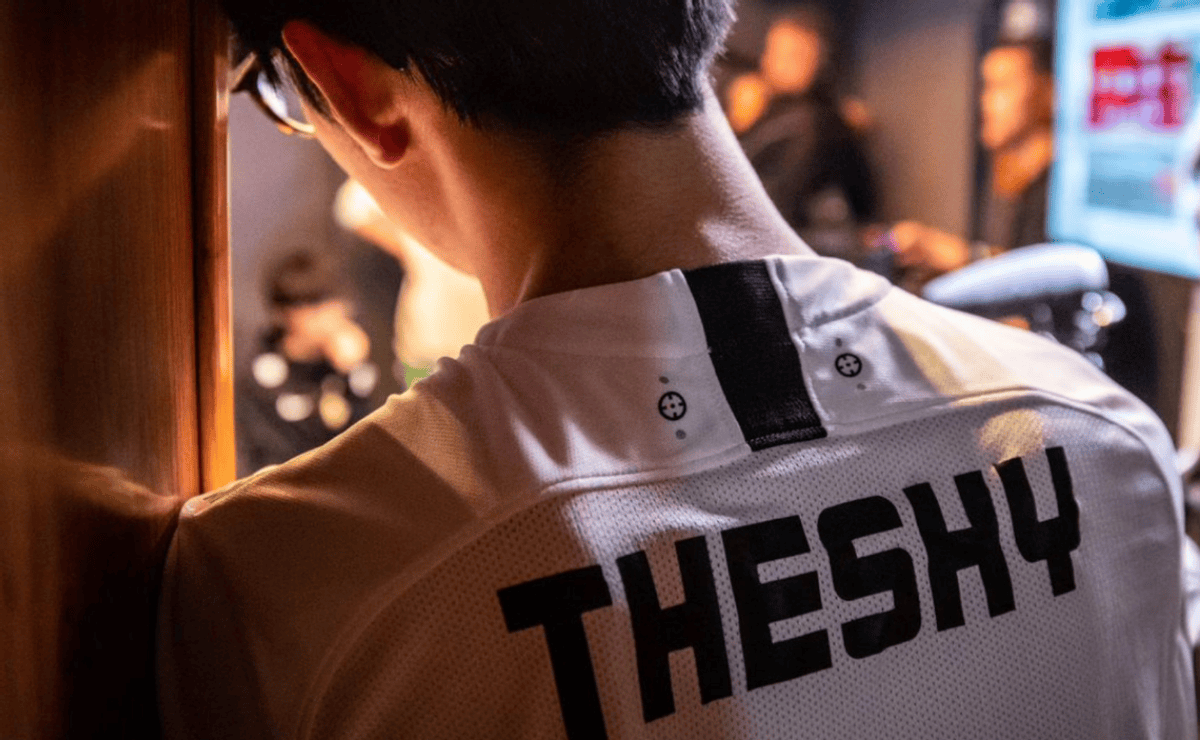 的逆转成为 的逆转成为