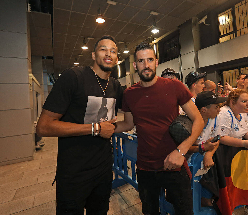 需拉长观察 需拉长观察