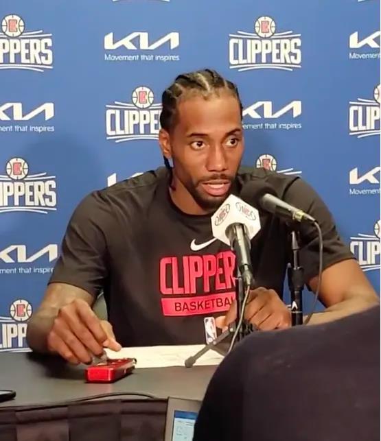 观赛与工作 观赛与工作